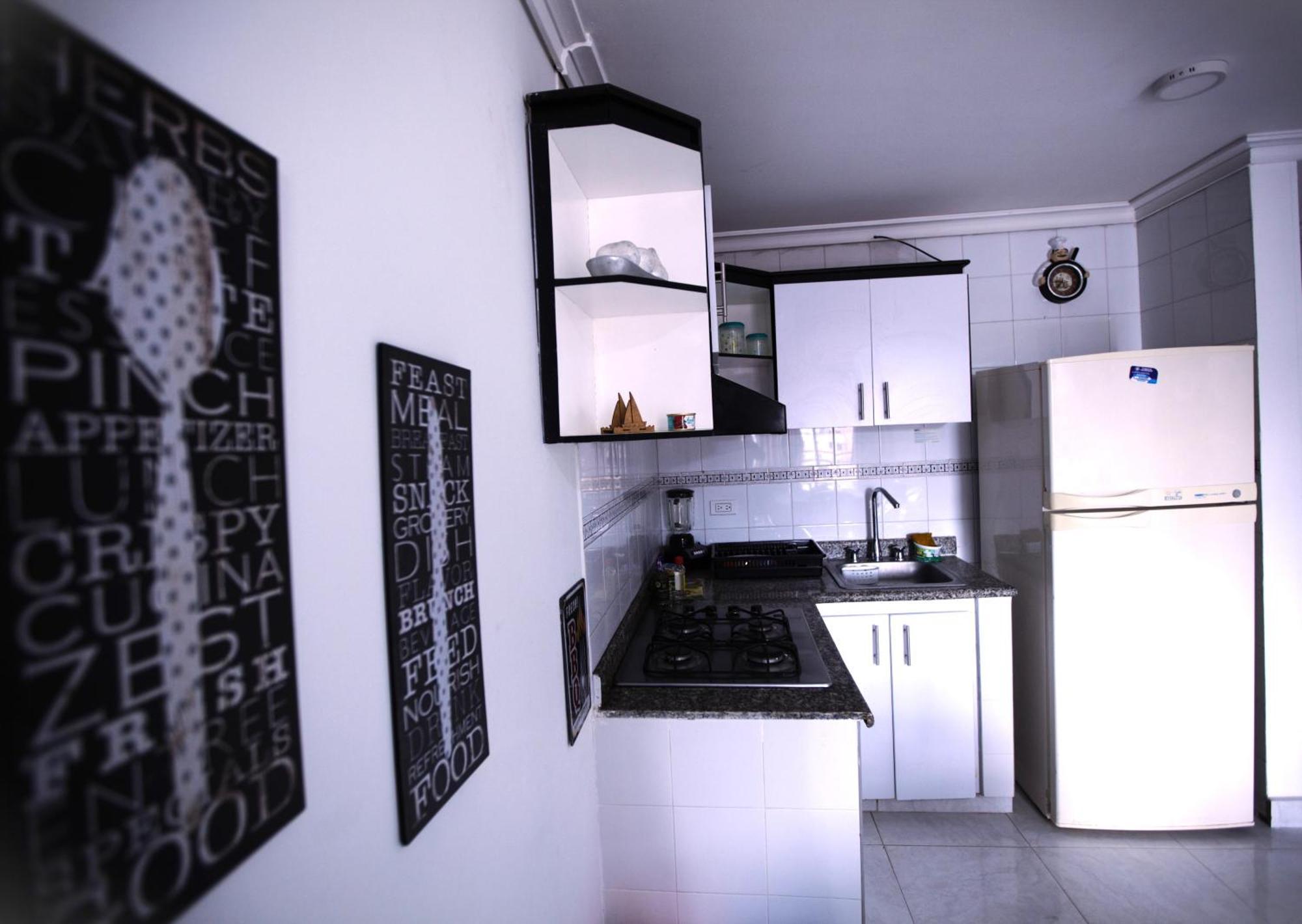 Luminoso Y Cerca Del Mar Apartamento Santa Marta (Magdalena)